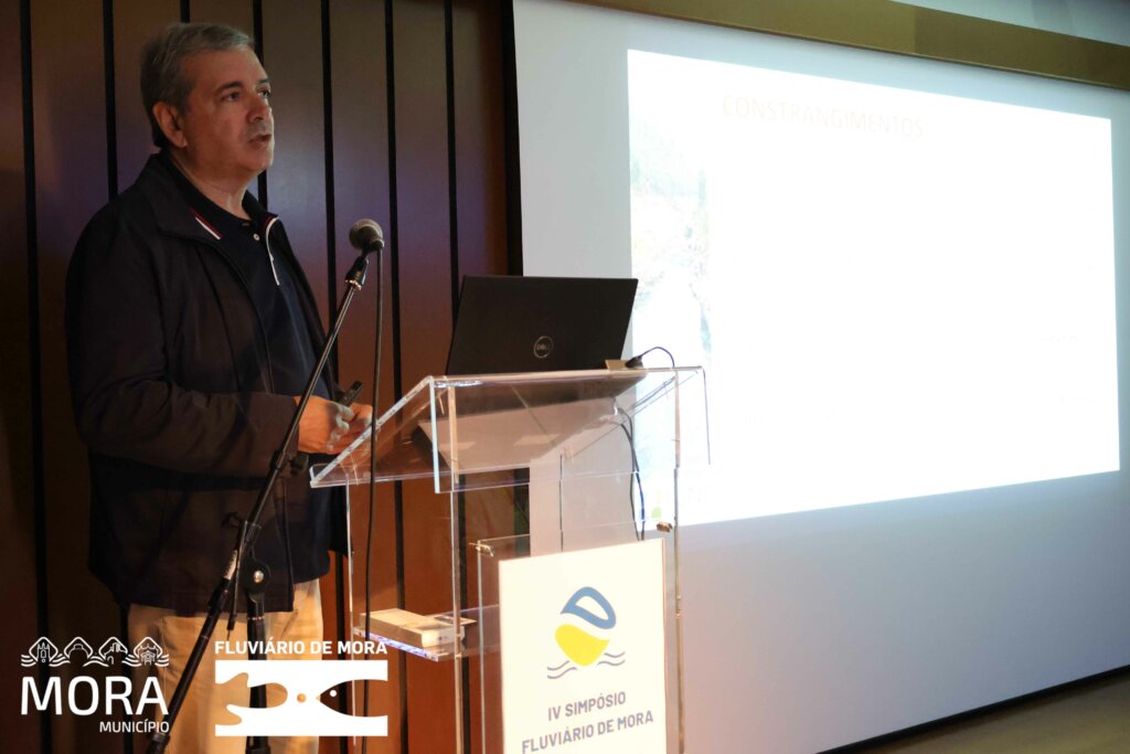 IV Simpósio do Fluviário de Mora e entrega do Prémio Fluviário 2024 - Jovem Cientista do Ano IMG 0553 2